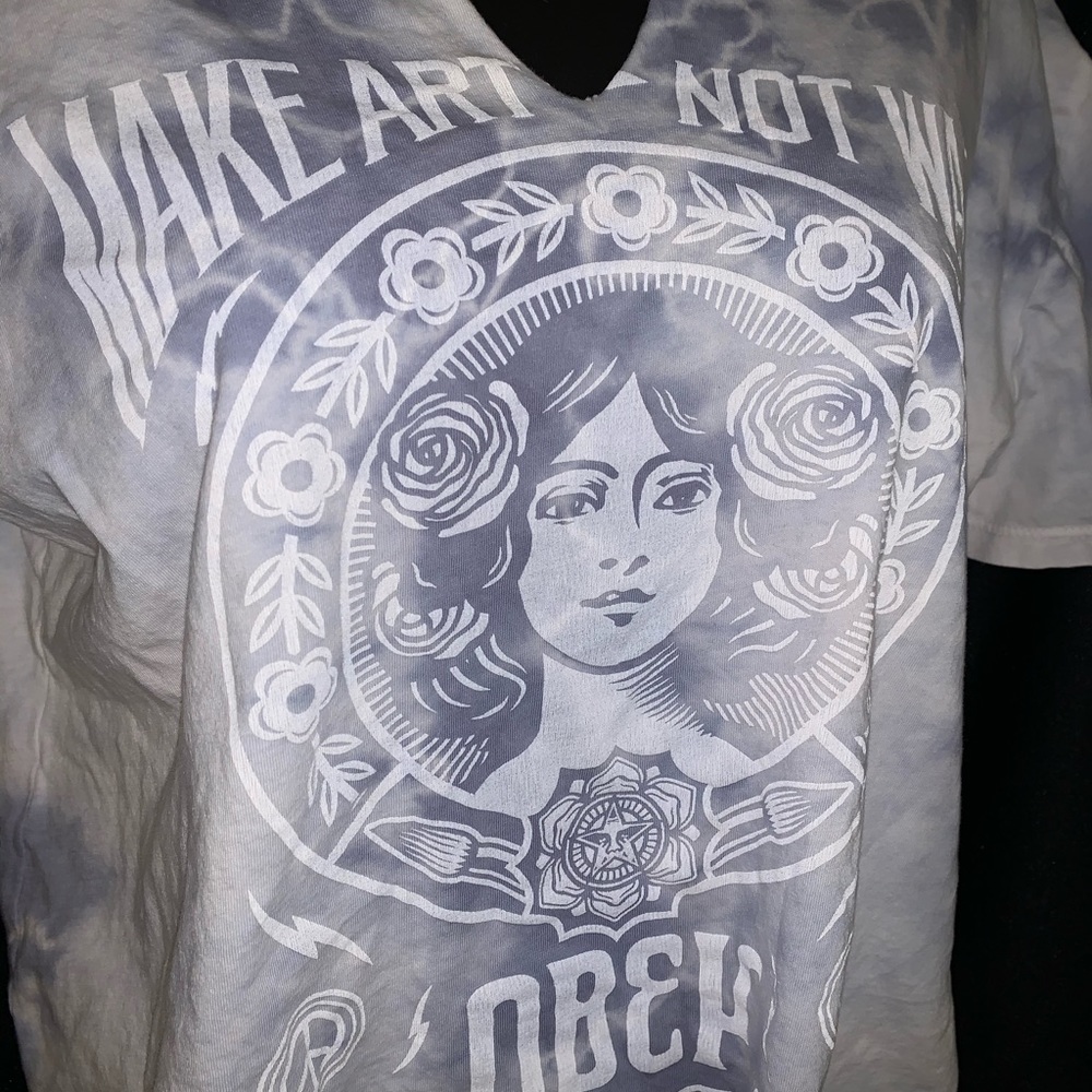 Women's M Obey-Reworked Crop Top!